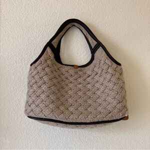 UGG Woven Brown Shoulder Bag used condition check pictures for flaws